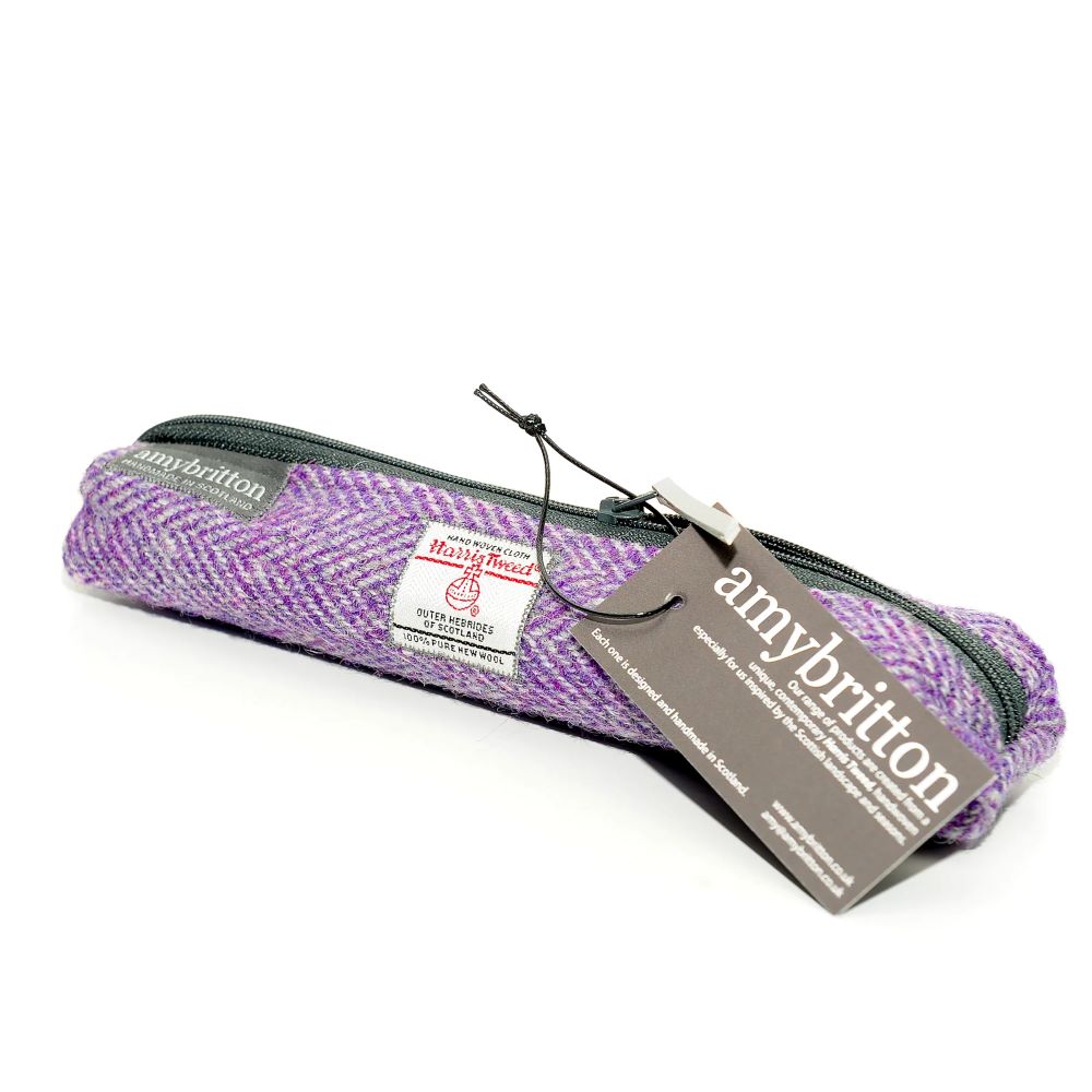 Trousse Fine Landscape Campanule Violette Amy Britton