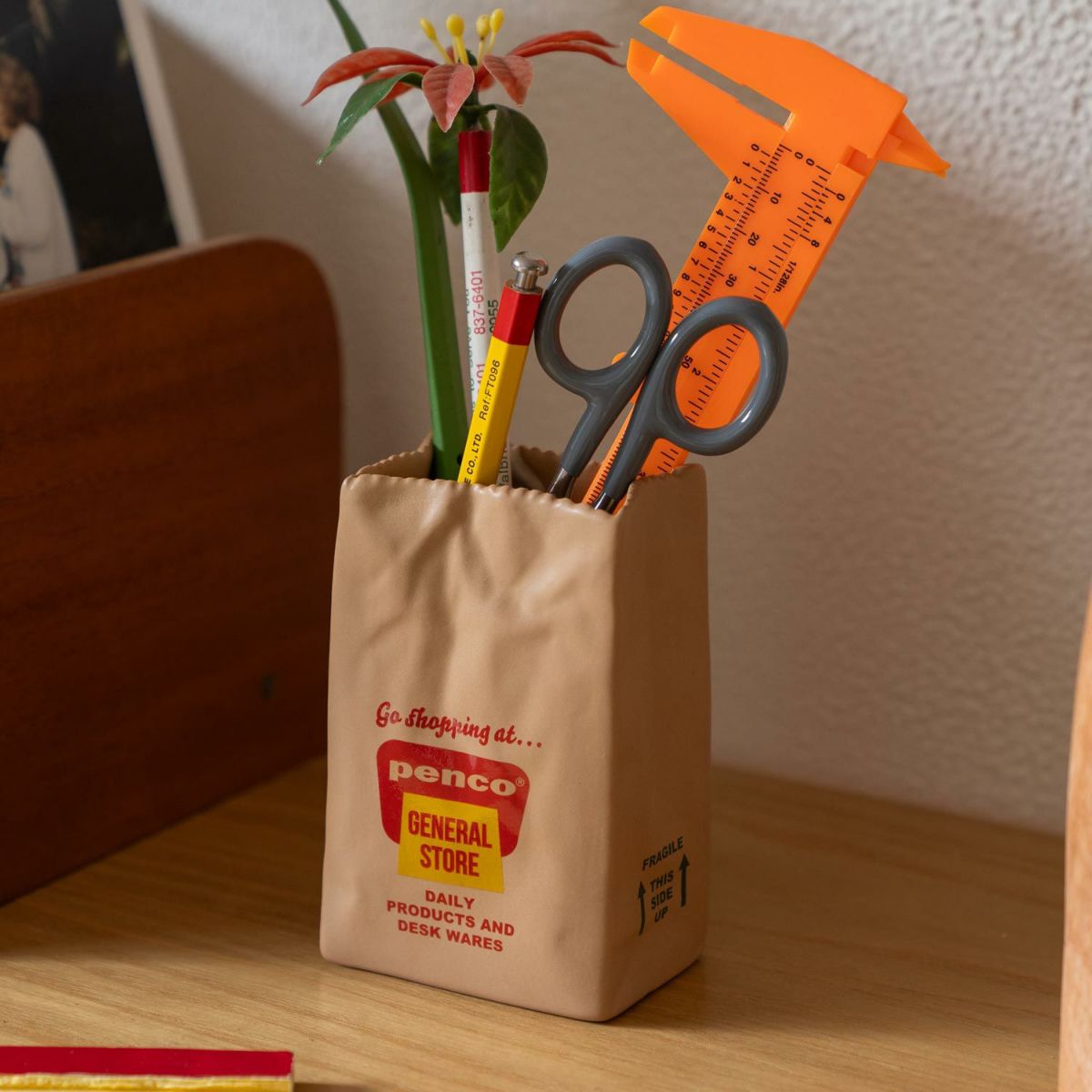 Pot à Crayons en Forme de Sac Kraft Penco