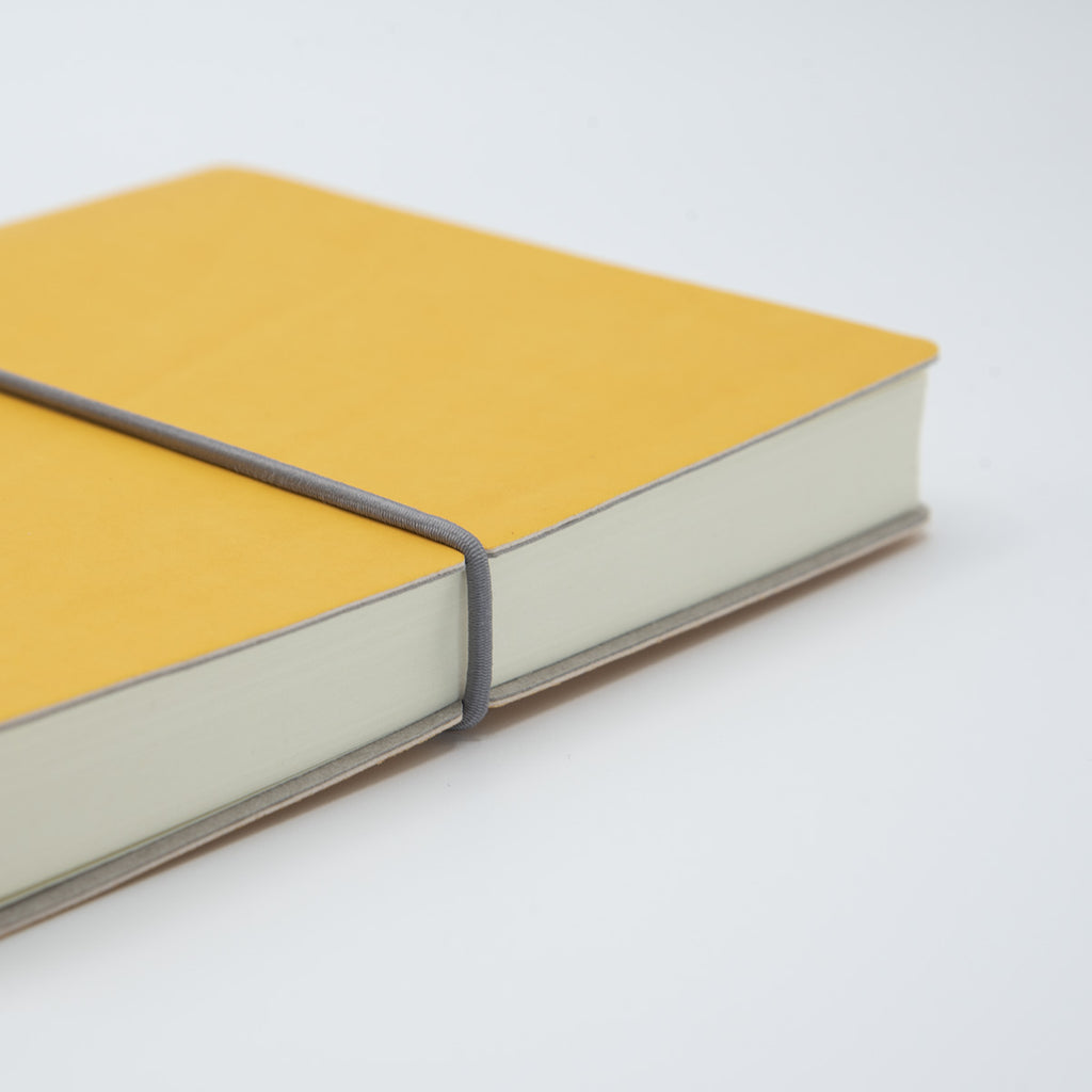 Carnet à Pointillés Classic 12x17 Jaune Ciak