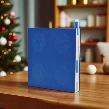 Carnet Carré Bleu à Fermeture avec Stylo Gel LEGO