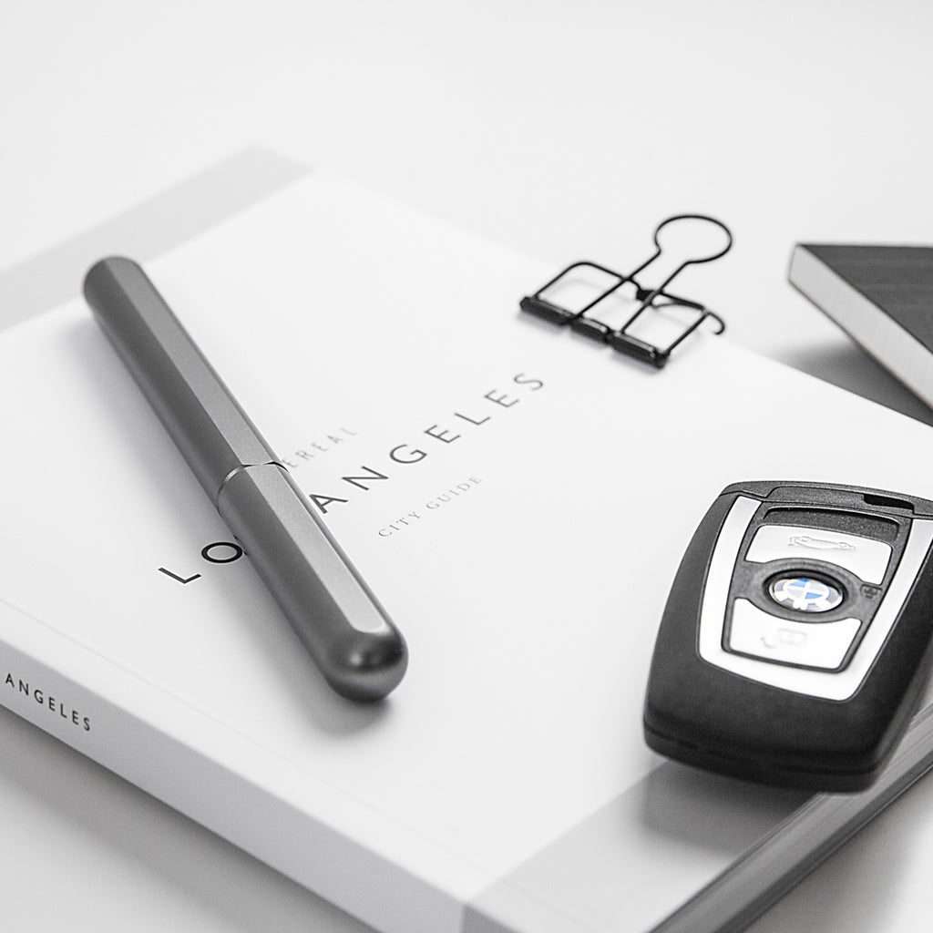 Stylo-Plume INK Aluminium Comet Grey Plume Acier Argent Stilform