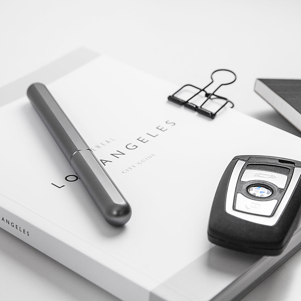 Stylo-Plume INK Aluminium Comet Grey Plume Acier Argent Stilform