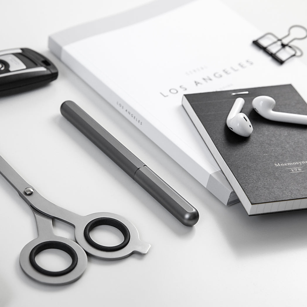 Stylo-Plume INK Aluminium Comet Grey Plume Acier Argent Stilform