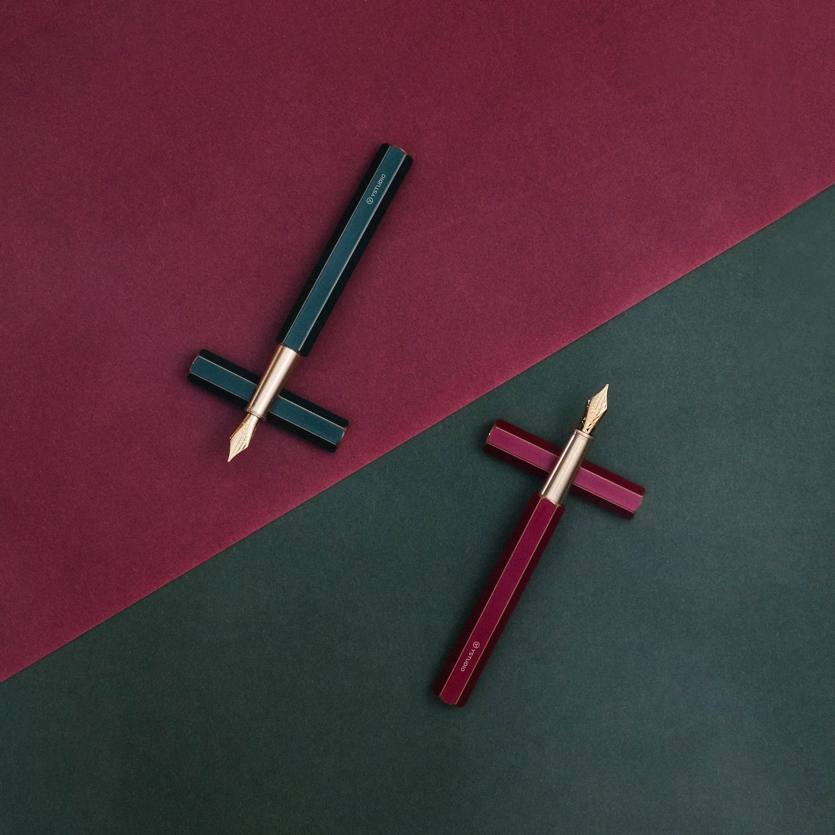 Stylo-Plume Classic Revolve Rouge F YStudio