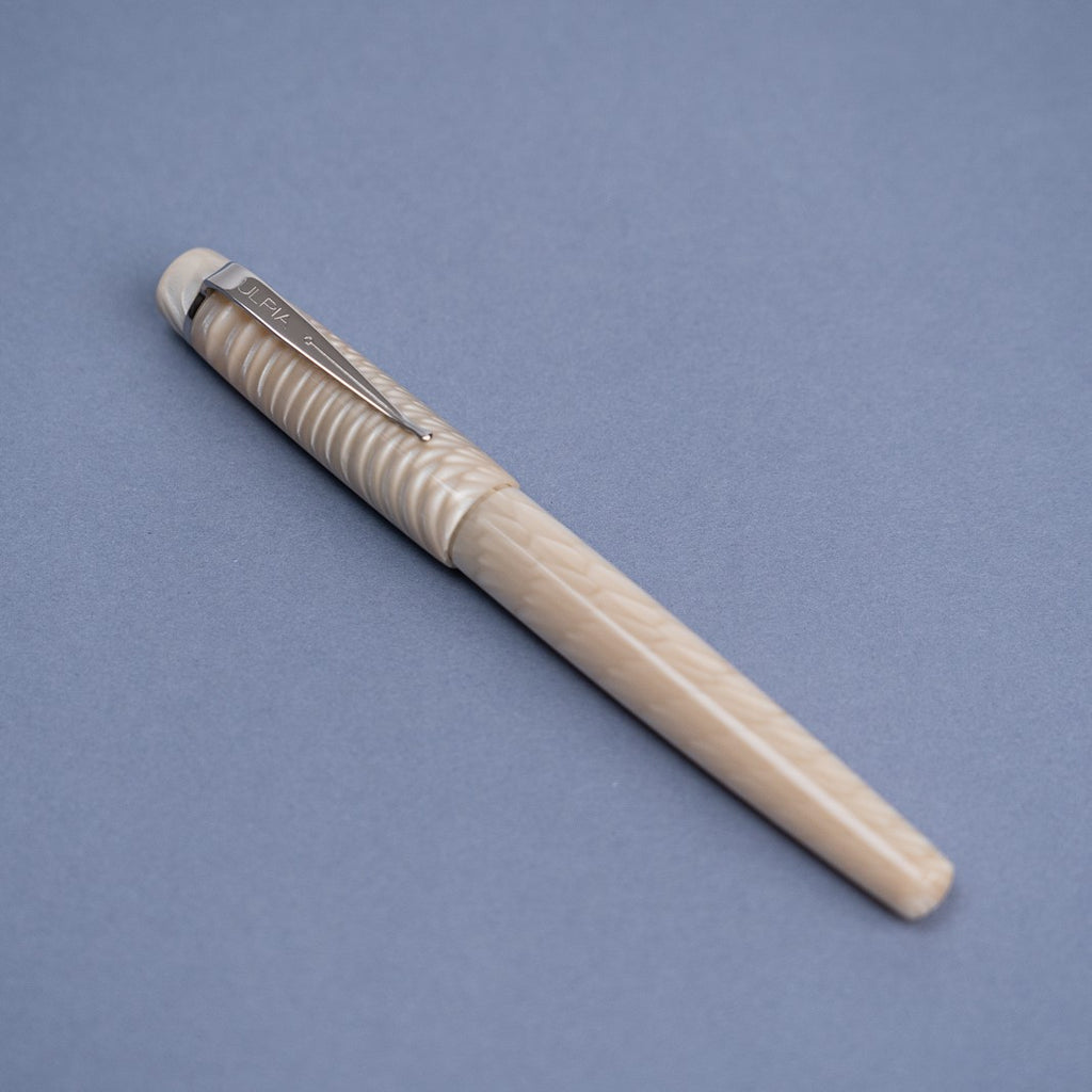 Stylo Plume Classica Méduse Blanc Ulpia
