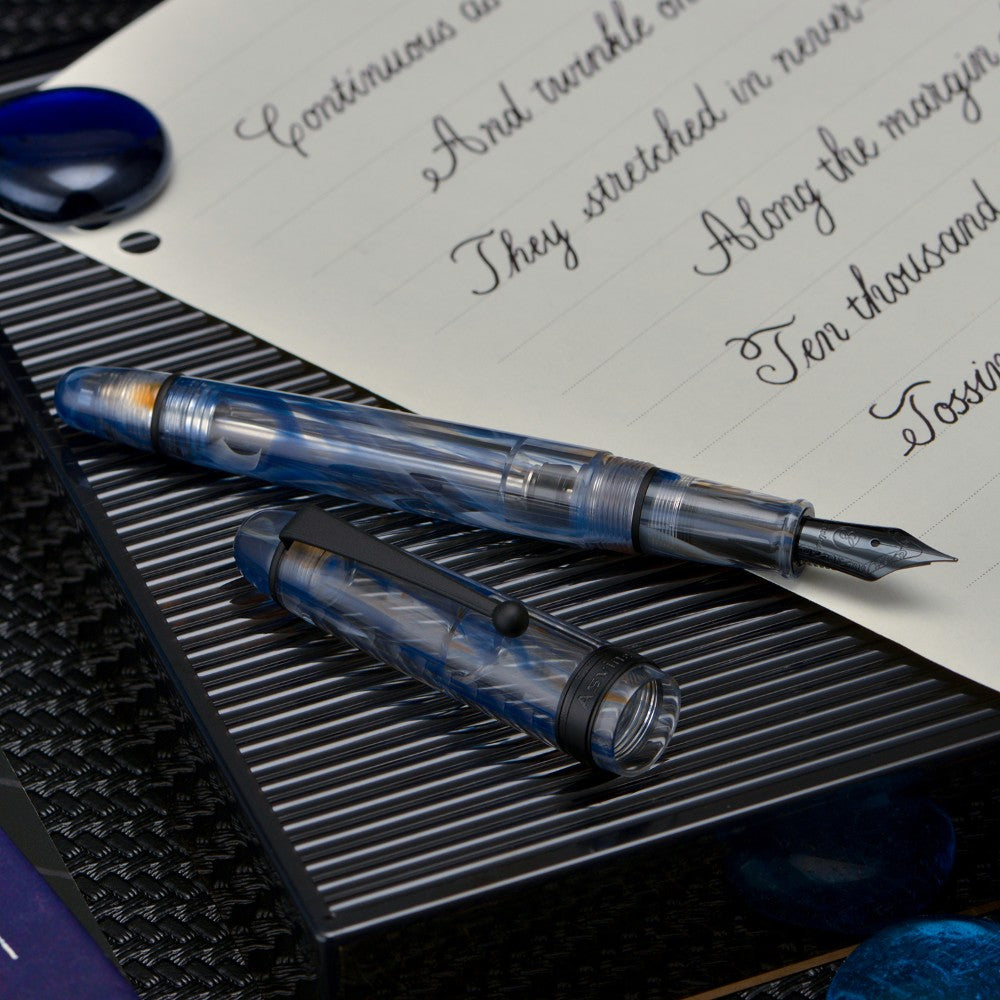 Stylo Plume V126 Tourbillon Bleu M Asvine