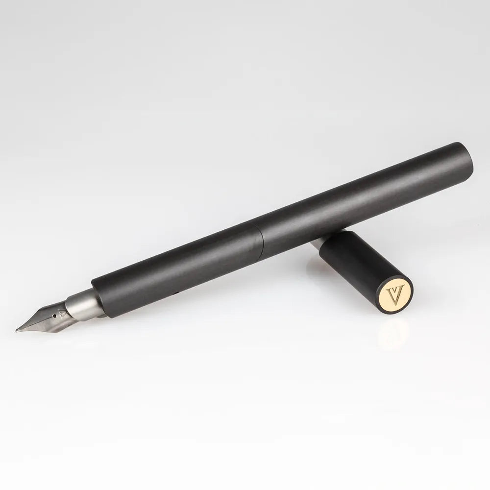 Stylos-Plume MAGNA CC Titanium Venvstas