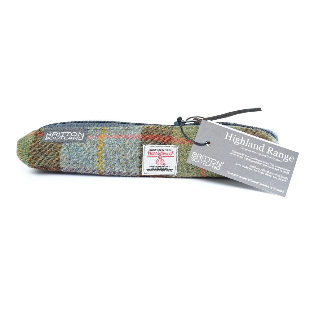 Trousse Fine Highland Range Plaid McLeod Amy Britton